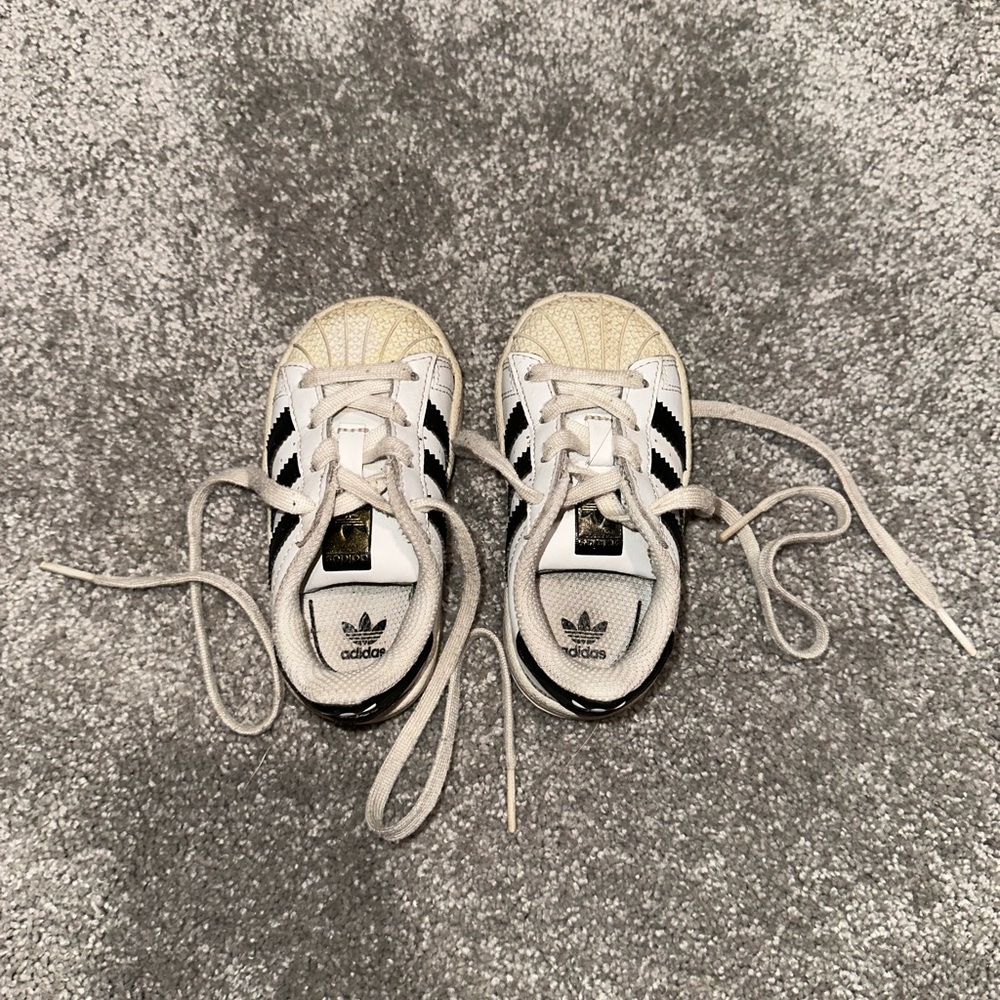 Adidas Black and White Sneakers Classic Style Size 4